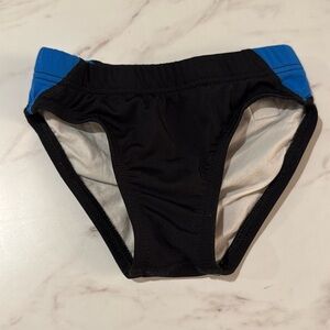Boys size 22 Speedo barely worn